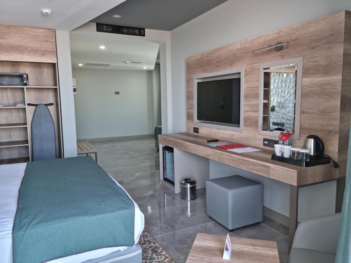 Ramada Resort By Wyndham Kizkalesi Bagian luar foto