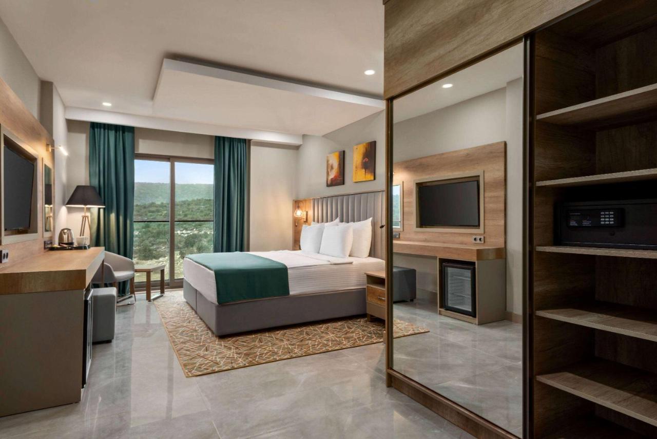 Ramada Resort By Wyndham Kizkalesi Bagian luar foto