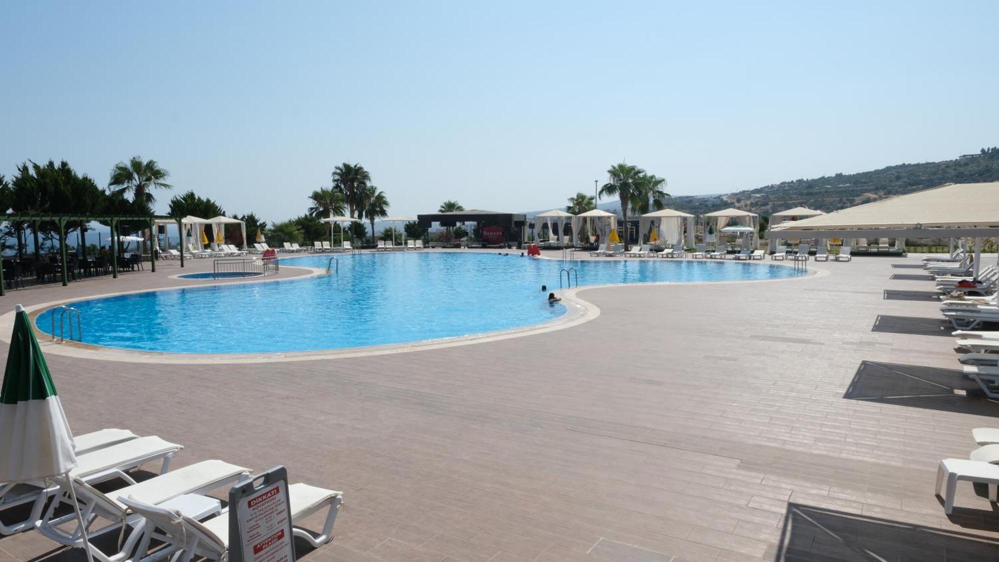 Ramada Resort By Wyndham Kizkalesi Bagian luar foto